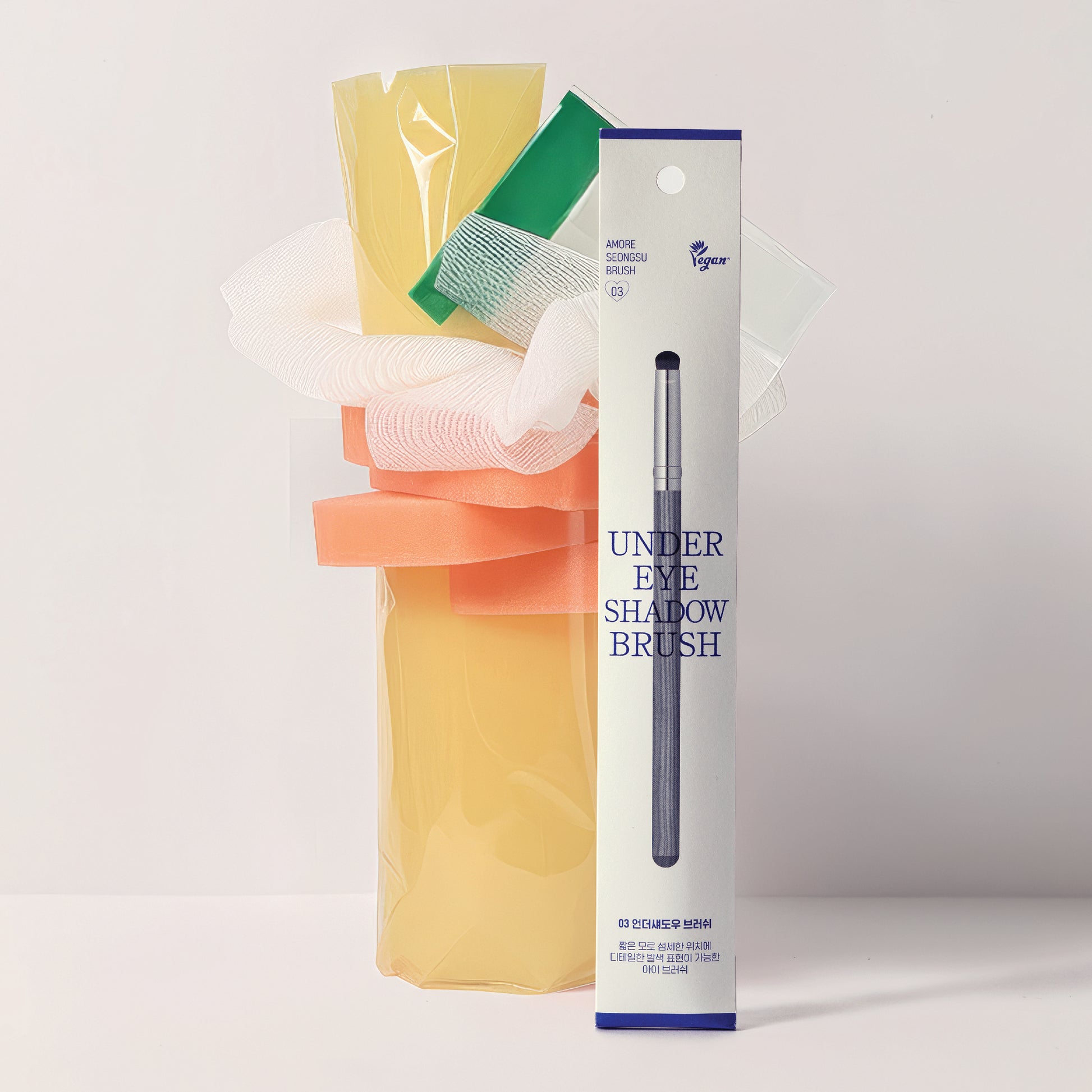 AMORE SEONGSU Brush 03_Under Eye Shawdow Brush