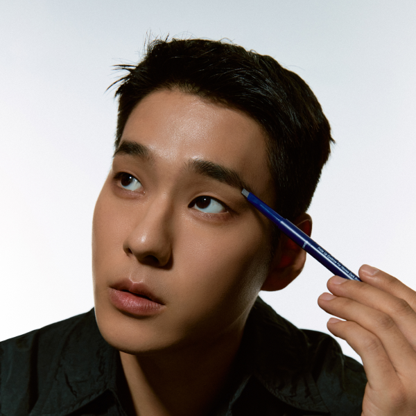 B. READY Pride Up Eyebrow
