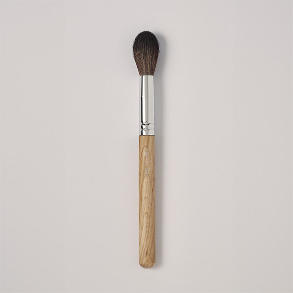 AMORE SEONGSU Brush 11_Highlight Brush