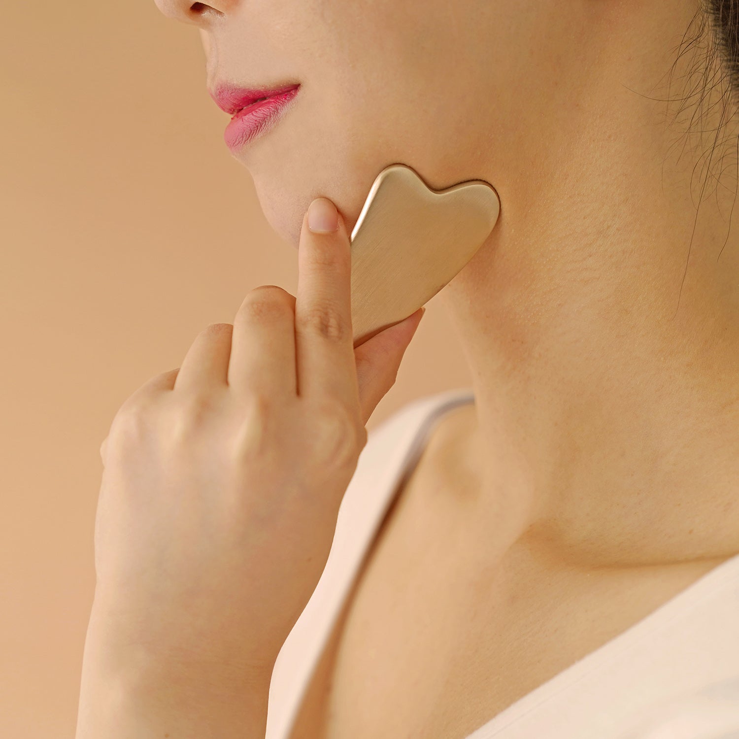 NOTDAM Bangjja Brassware Mini Heart  Gua Sha Massager