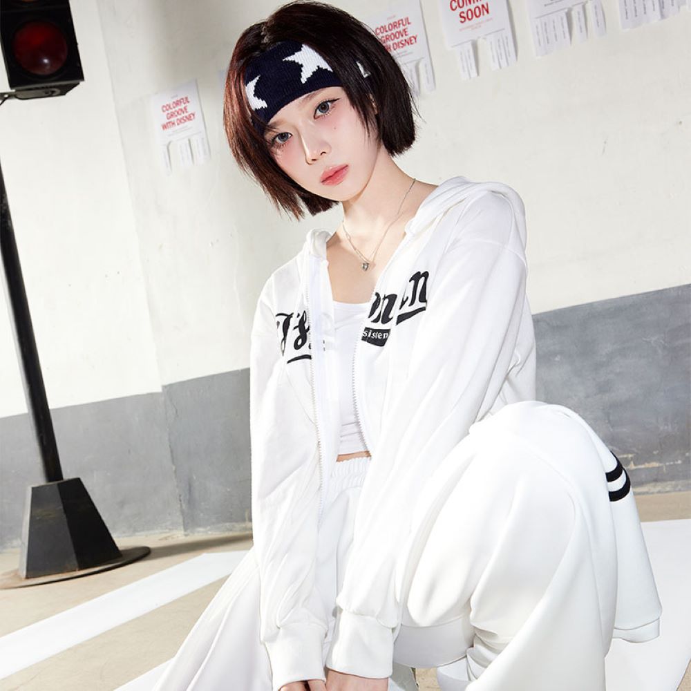 ESPOIR Disney Editon Lipstick / Eye Palette / Cheeck / Sunscreen / Cushion