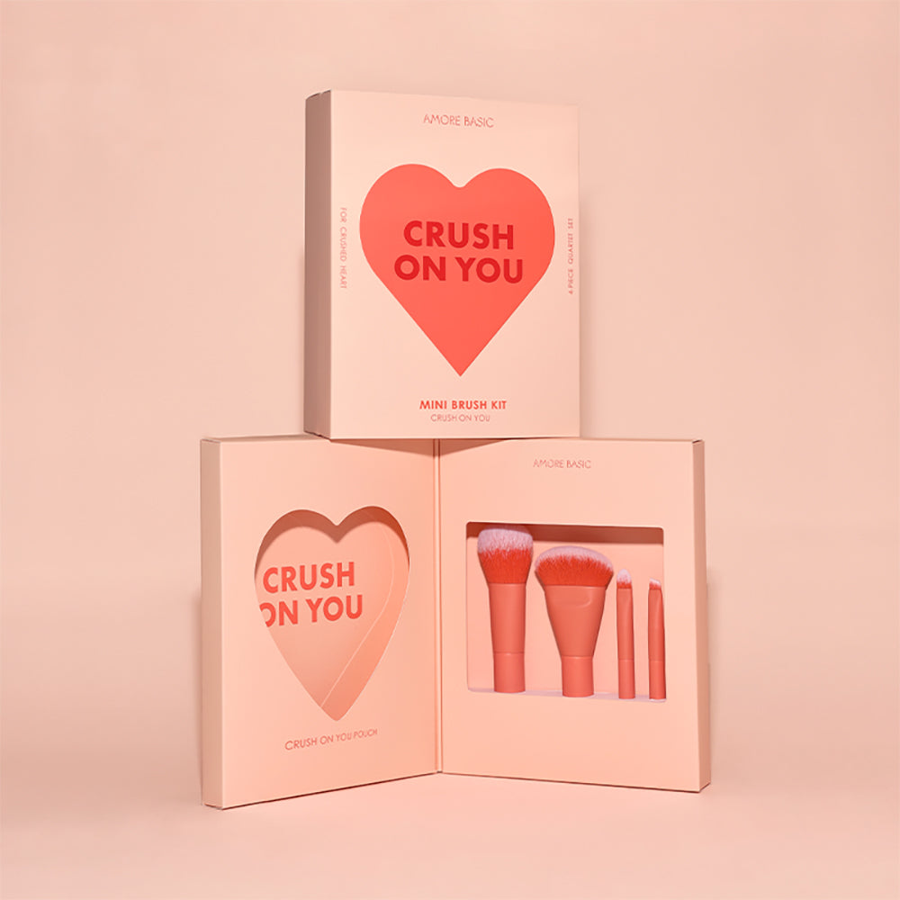 AMORE BASIC Crush on You Mini Brush Kit (Pouch + 4 Brushes)