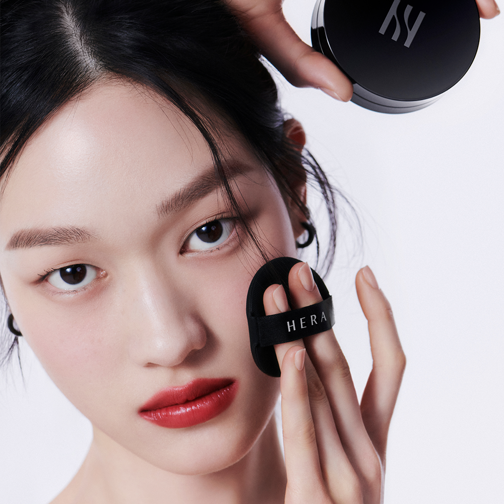 HERA Black Cushion Foundation Puff*2