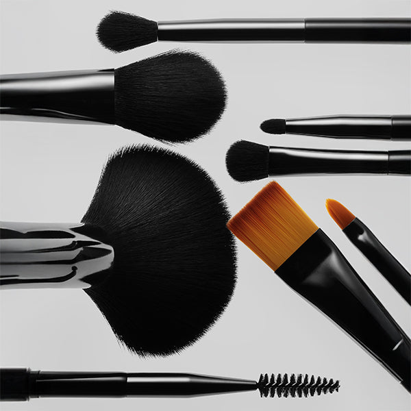 AMORE BASIC プロフェッショナルアーティストシリーズ ブラシセット