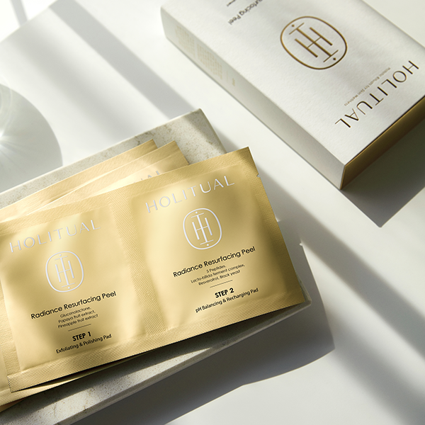 Holitual Cleansing Milk + Resurfacing Peel Pad Set