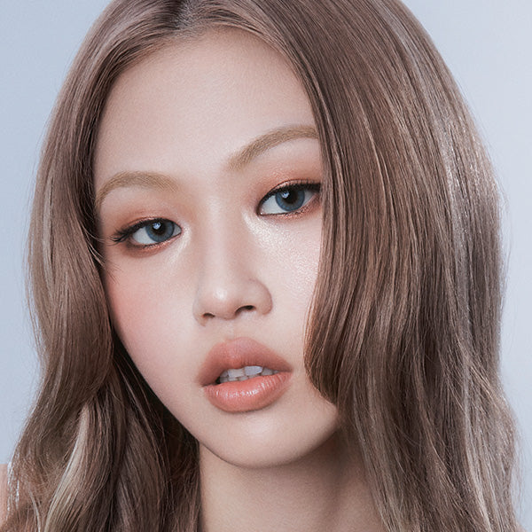 TWO SLASH FOUR Fade Brow Powder Duo Sandy Blonde