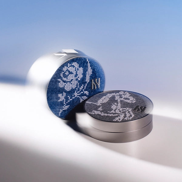 [Launching Feb 27 at 9 AM KST]HERAxMARKGONG Cushion Case #Vintage Blue + Reflection Skin Glow Cushion Foundation Refill 15g